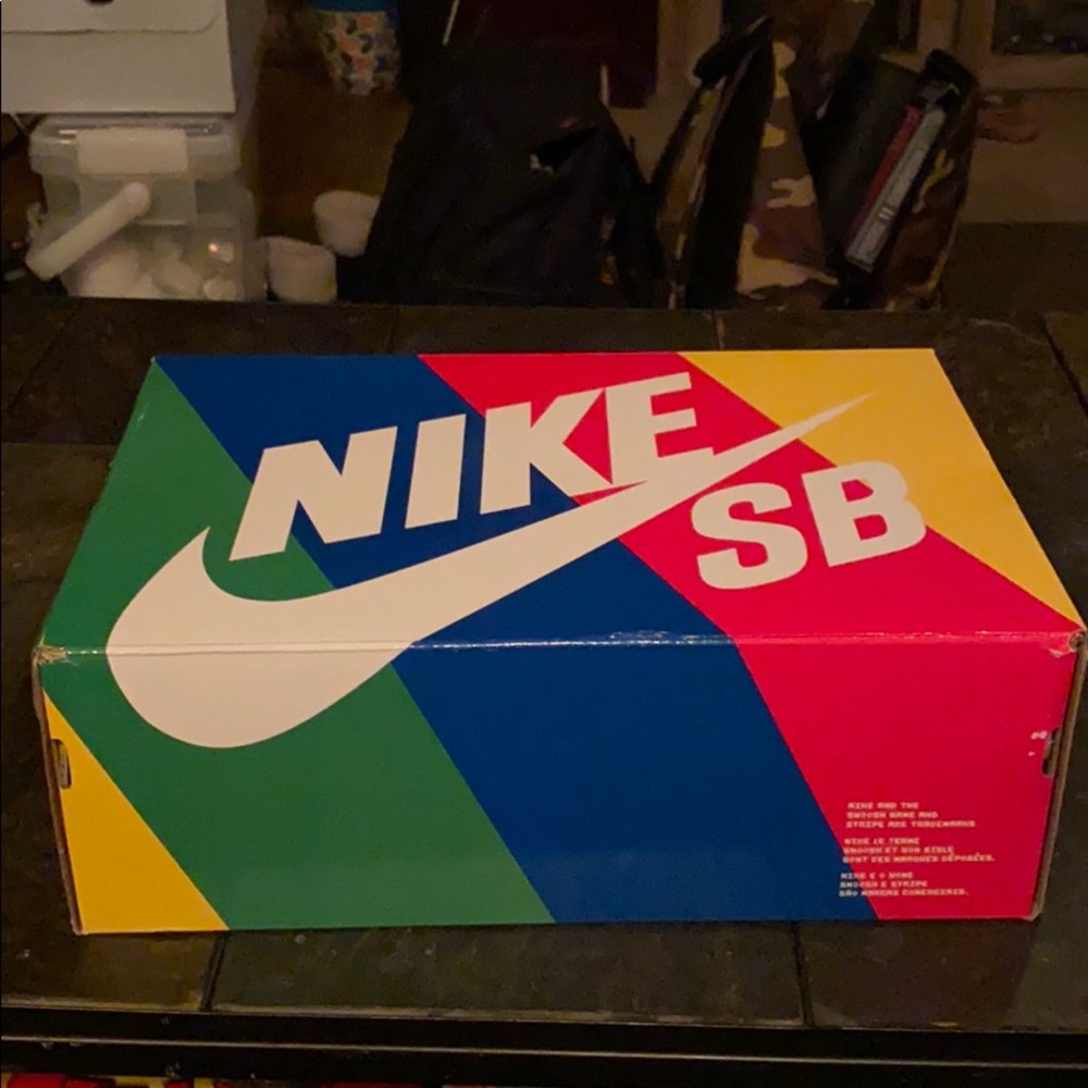 Nike sb dunks low pro qs